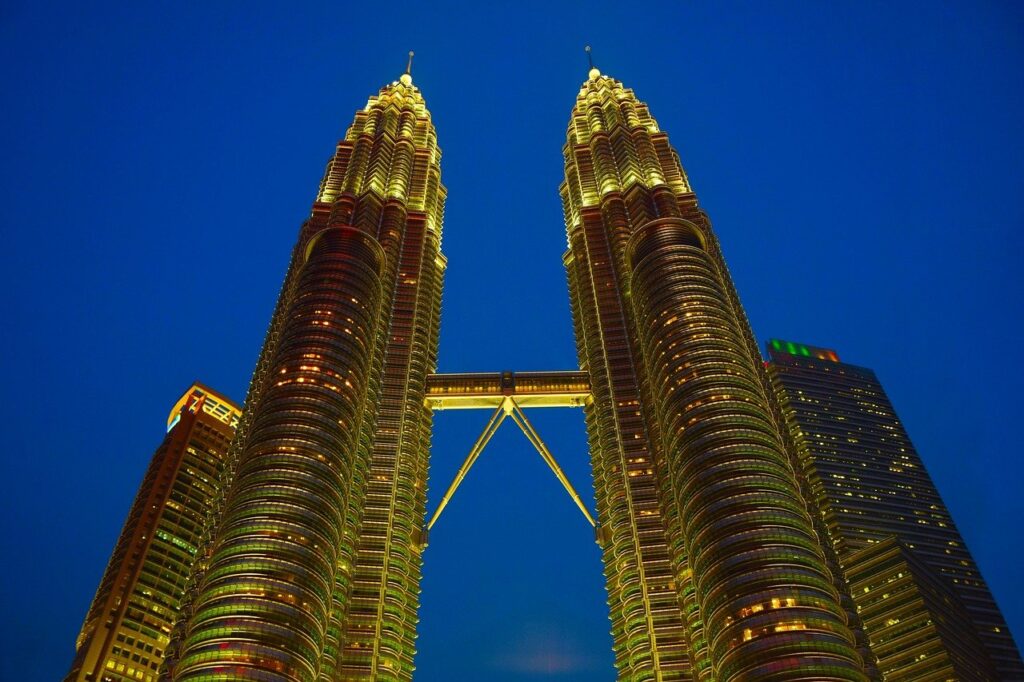 twin tower, twin, peter kr avengers tower-1379220.jpg
